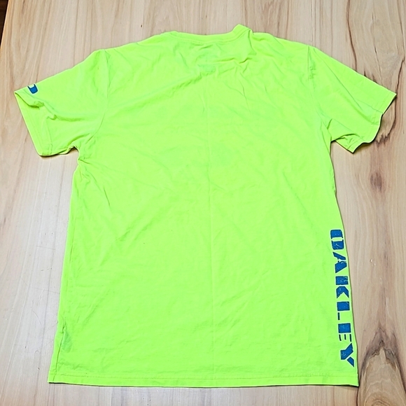 Oakley 1975 Tshirt. - Picture 6 of 8